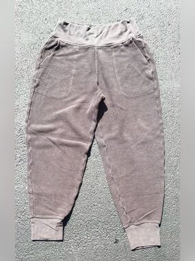 Athleta Women’s Ribbed Textured Jogger Pants Elastic Waist Gray Taupe Size M